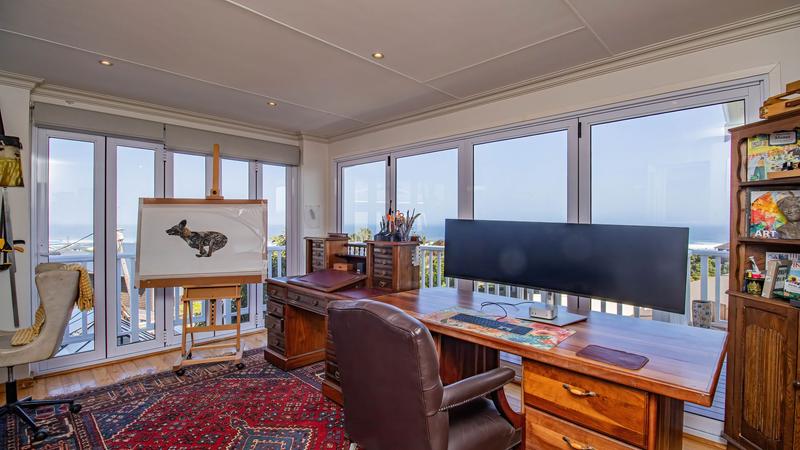 4 Bedroom Property for Sale in Outeniqua Strand Western Cape
